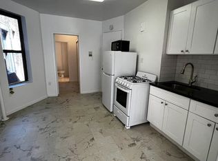 323 E 88th St APT 18, New York, NY 10128