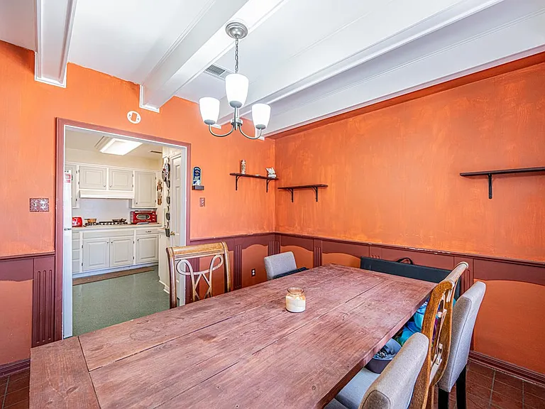 2818 Frontier Dr — Photo 23