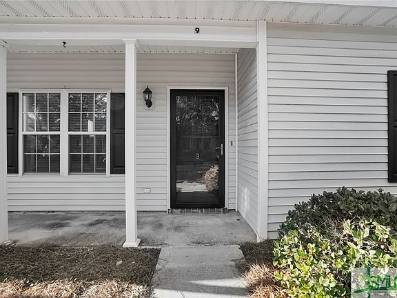 3rd image of 9 Olde Towne Place Drive