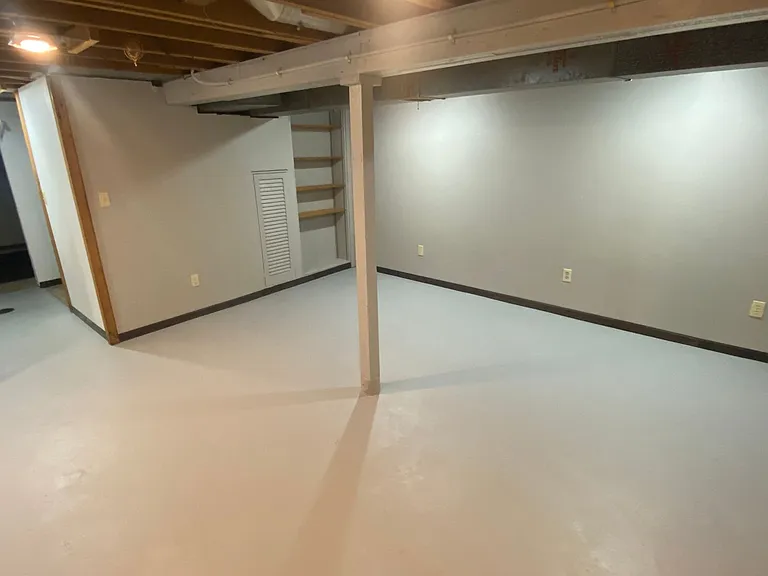 315 W Wausau Ave — Photo 17