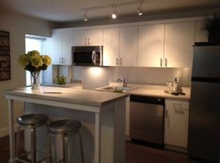 846 Park Ave APT 103, Omaha, NE 68105