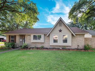1400 Sherwood St, Baytown, TX 77520