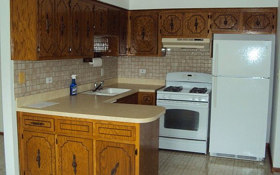 4th image of 7915 Narragansett Ave APT 2S