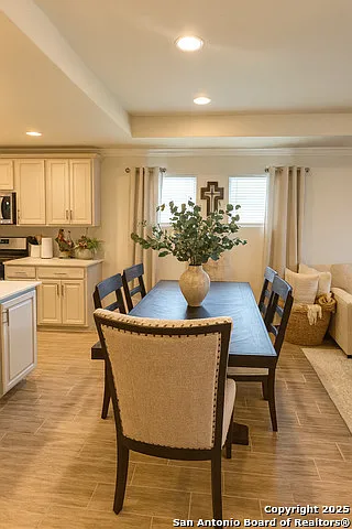 2 bed, 2.0 bath, 1494 sqft, $1,875 — Photo 3
