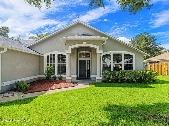 2nd image of 3382 Lake View Cir