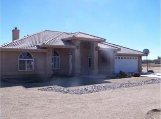 10429 Barada Rd, Oak Hills, CA 92344