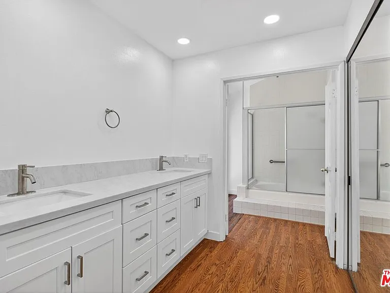 7652 Quimby Ave — Photo 26