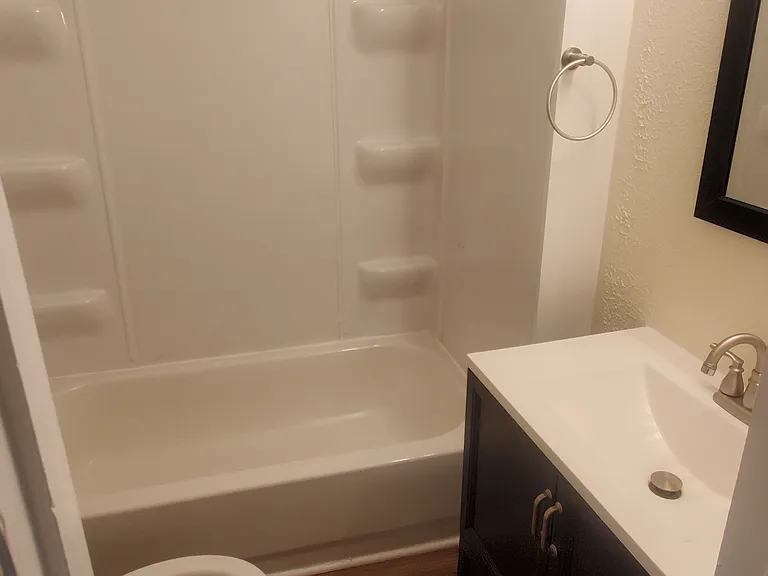 5740 Missouri Ave — Photo 7