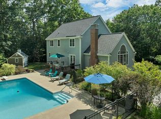 52 Riverdale Road, New Boston, NH 03070