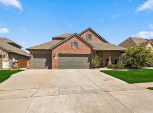 305 Kellan Ct, Hickory Creek, TX 75065