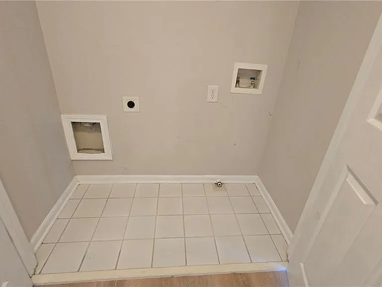 6099 Prestwood Dr — Photo 32