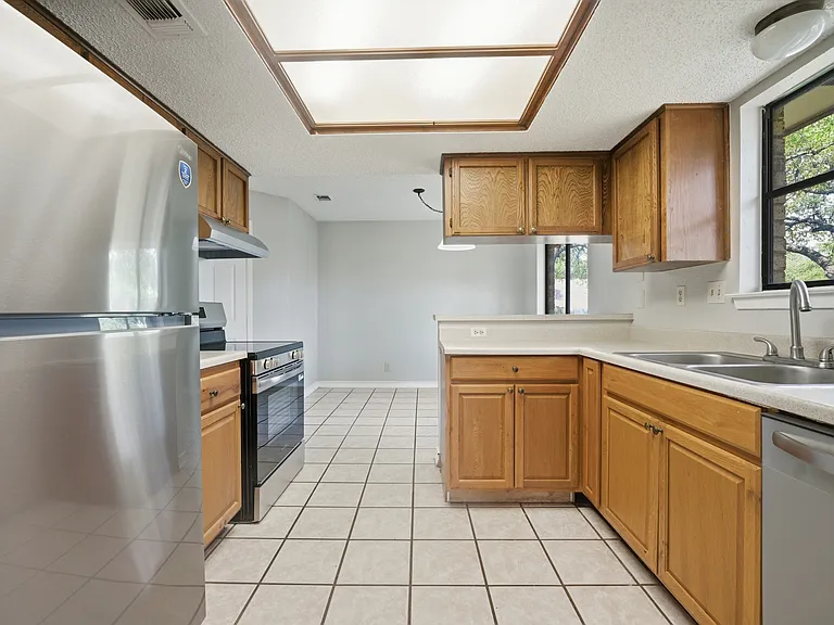 12426 Autumn Vista St — Photo 21