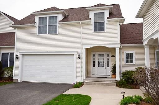 1st image of 18 Sandalwood Dr #18