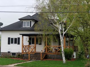 24317 3rd St, Trempealeau, WI 54661