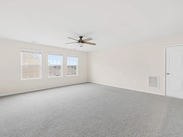 2207 Restina Dr — Photo 23