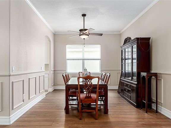 3rd image of 3208 WOODLAND FERN DRIVE