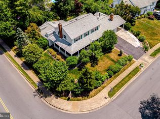 4101 Minstrell Ln, Fairfax, VA 22033