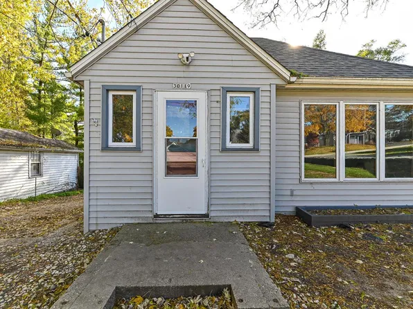 30119 Moccasin DRIVE, Burlington, WI 53105