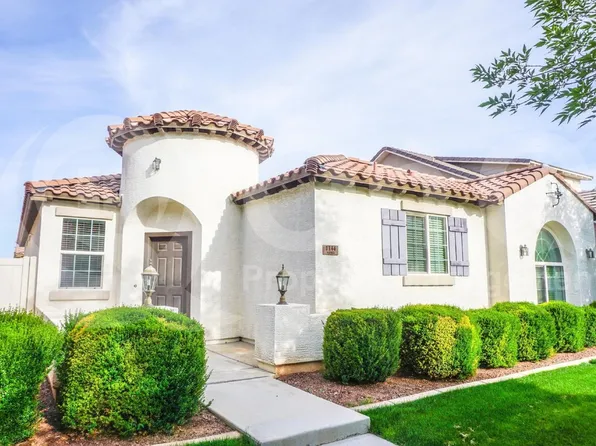 1144 S Osborn Ln, Gilbert, AZ 85296