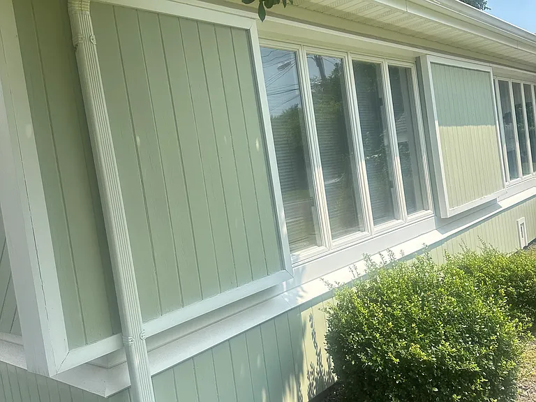 Avon Ave — Photo 6