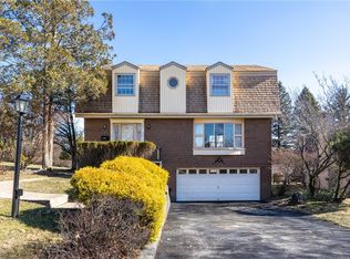 515 Sequoia Dr, Pittsburgh, PA 15236