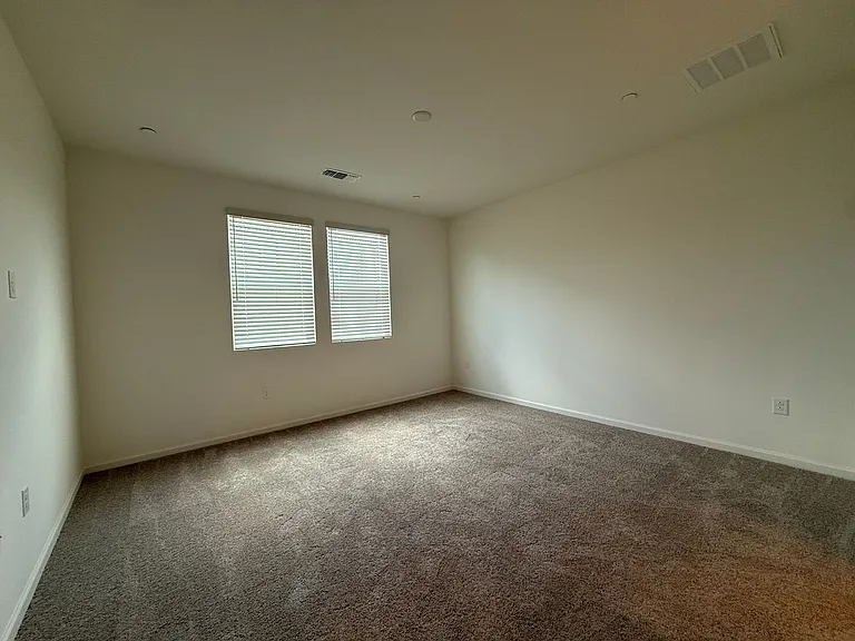632 Rock Crest Ave — Photo 37