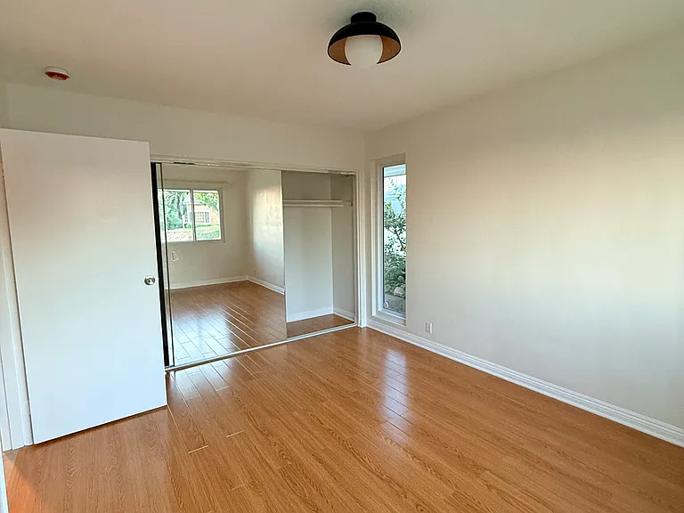 410 N Canyon Blvd — Photo 38