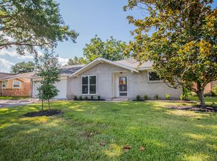 5750 Ludington Dr, Houston, TX 77035
