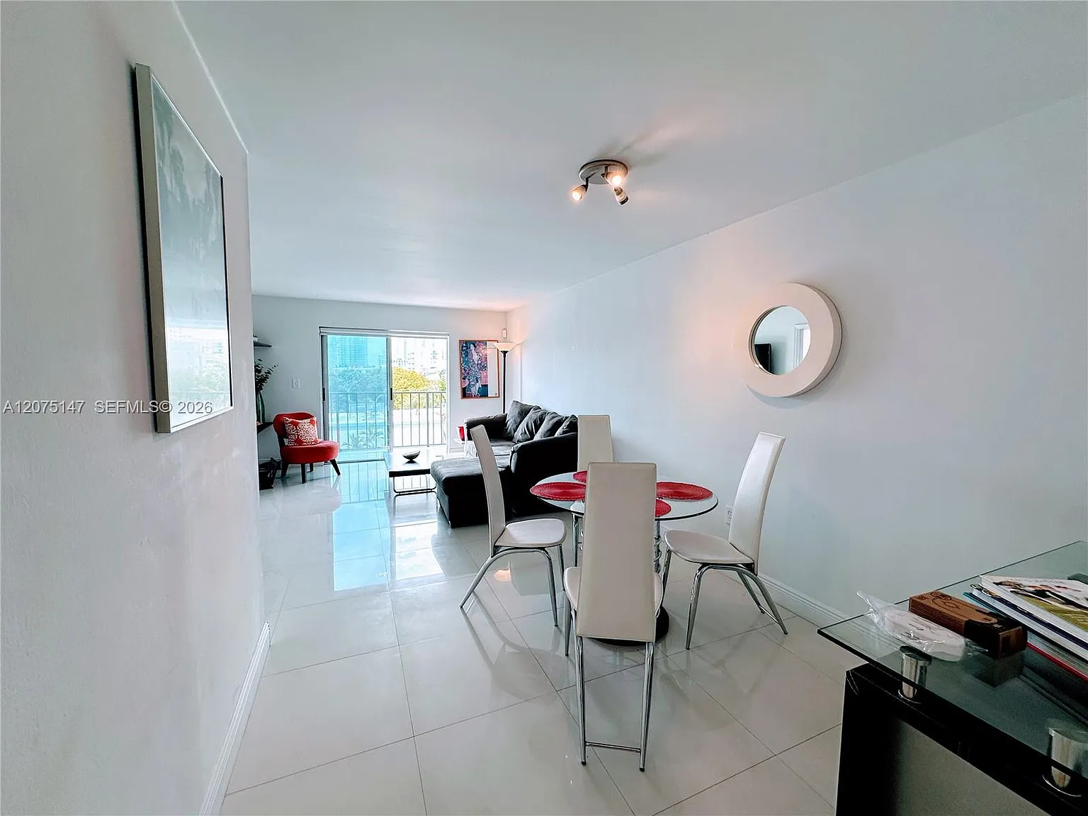Alton Star Condo — Photo 4