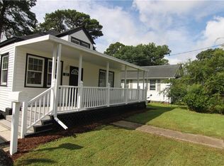 12 Oakcrest St, Portsmouth, VA 23702