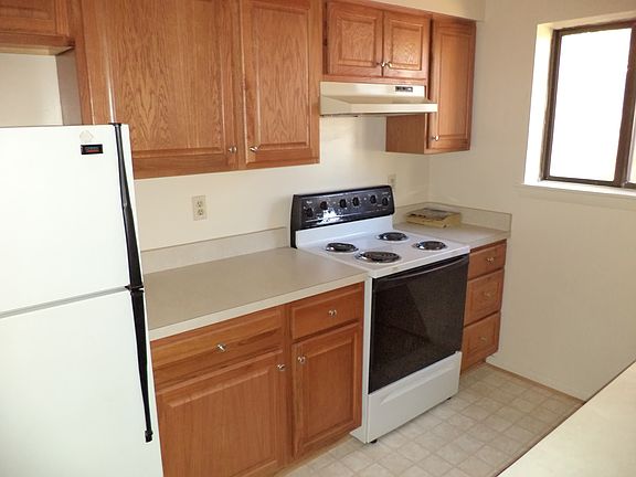 4th image of 5768 Albright Dr