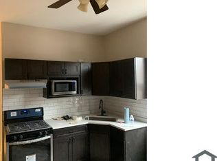7948 S Escanaba Ave #1, Chicago, IL 60617