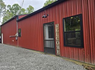 139 Salzer Mountain Rd W, Spencer, TN 38585