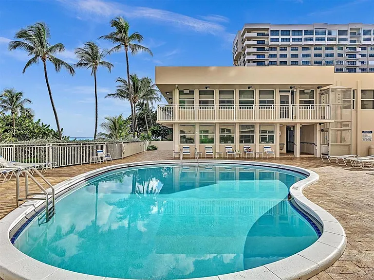 5200 N Ocean Blvd #203B — Photo 25