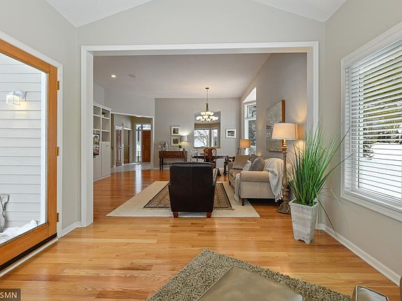 2nd image of 50 Echo Bay Dr