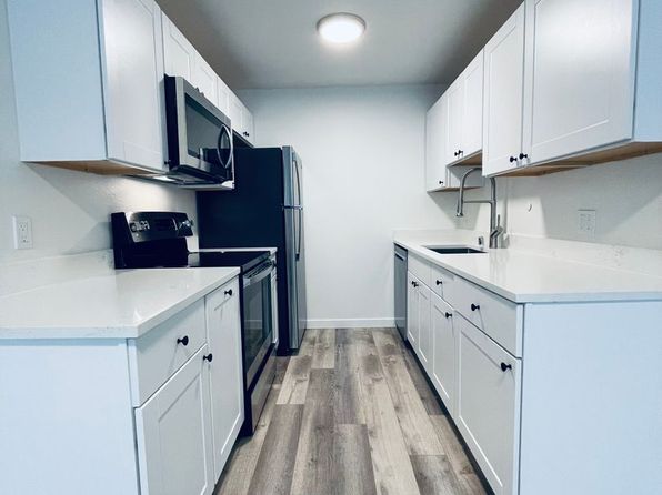 5630 California Ave SW APT 21
