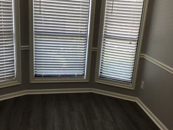 4th image of 126 Aloha Dr