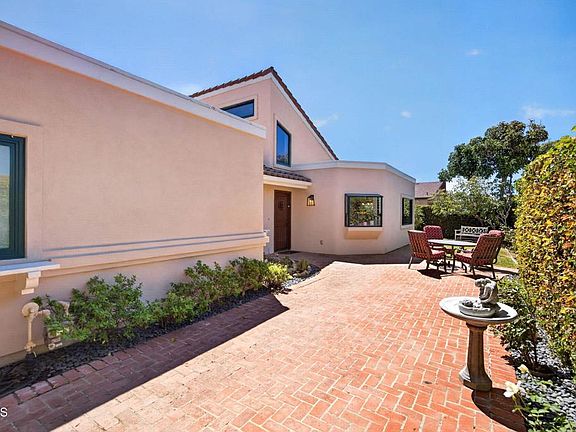 3rd image of 1101 Windward Way