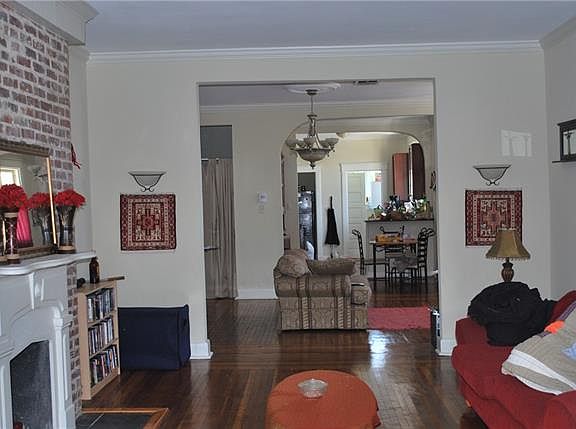3rd image of 3806 Napoleon Ave