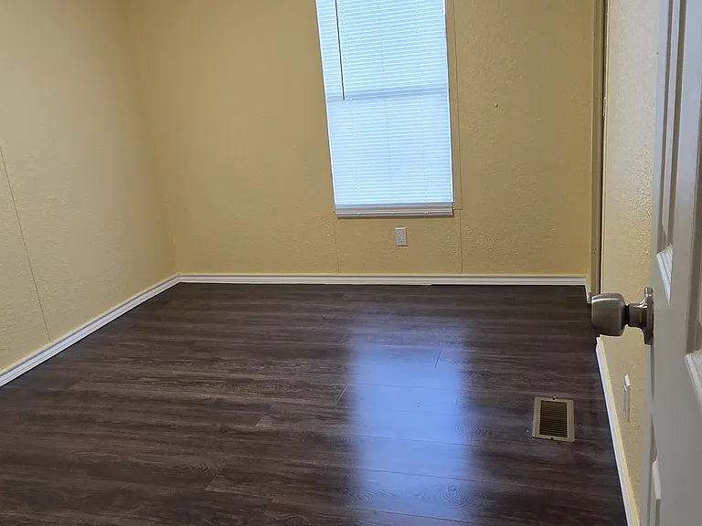243 E Saint Charles Dr #2 — Photo 20