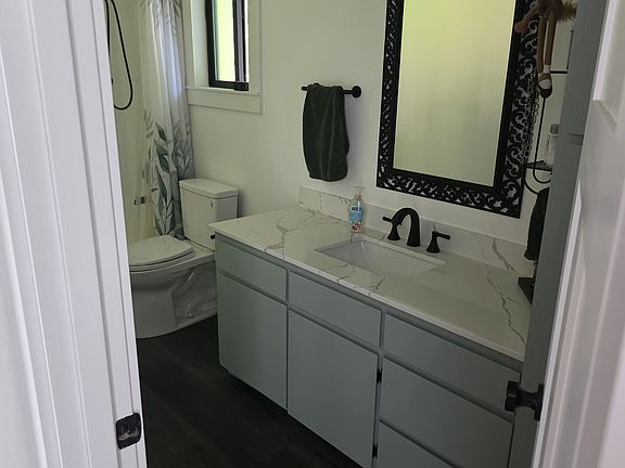 Renters bathroom pic2 shared with female owner
