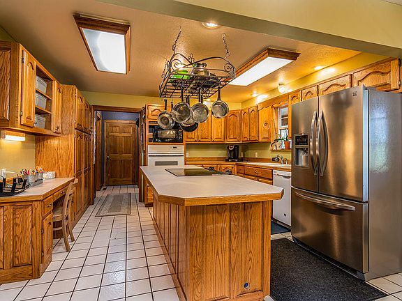 5th image of 287 Oak Grove Ln