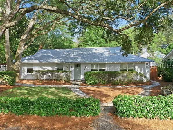 8 Azalea St, Hilton Head Island, SC 29928