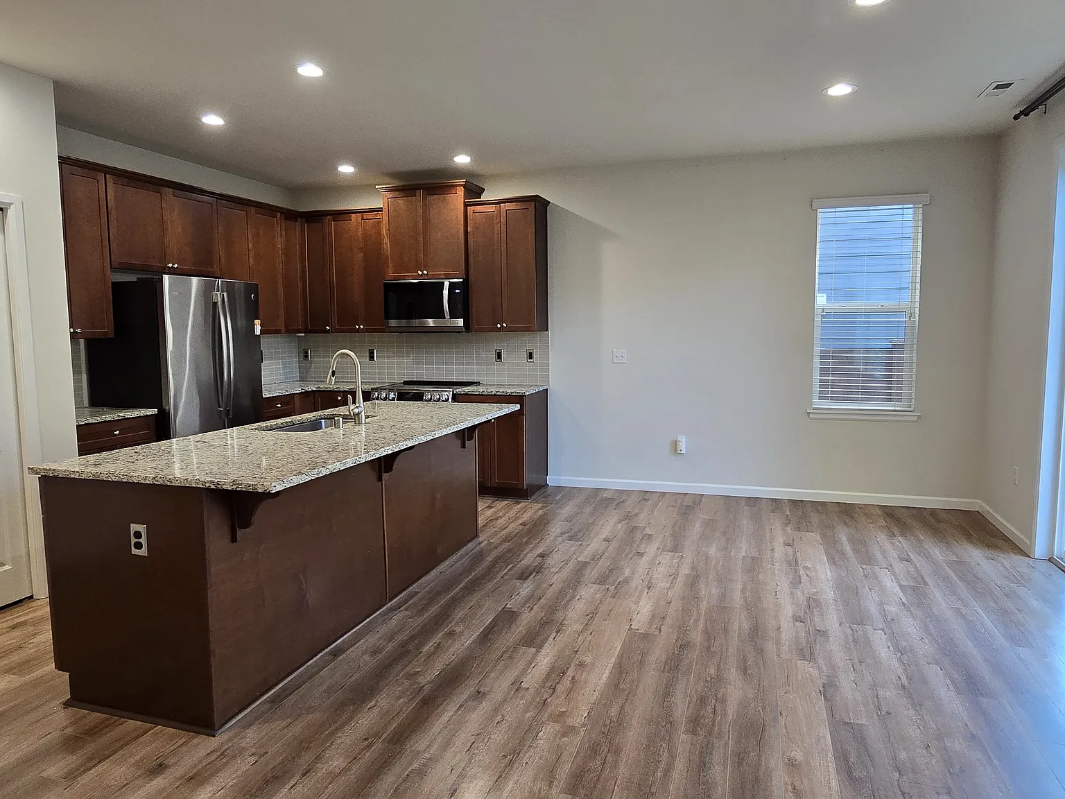 9715 17th Pl SE — Photo 3