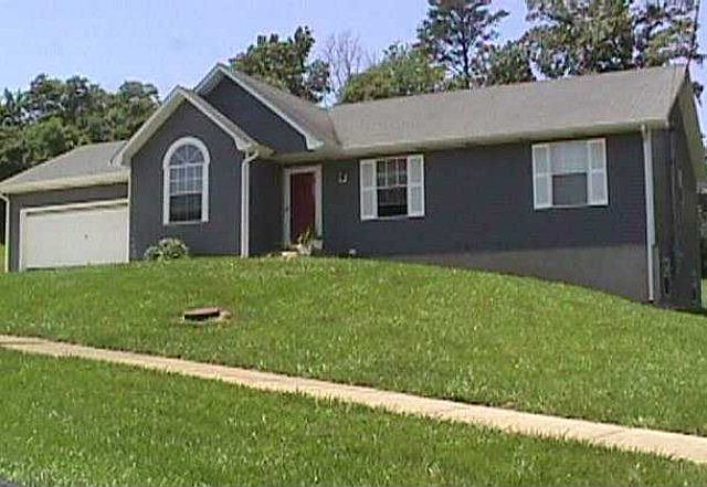 Welcome to 207 Oak Valley Ct.