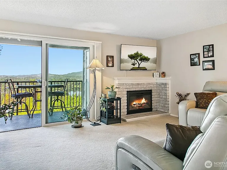 3330 Narrows View Ln NE — Photo 10
