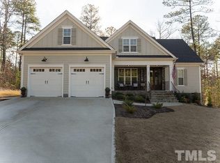 105 Foothill Ct, Sanford, NC 27330
