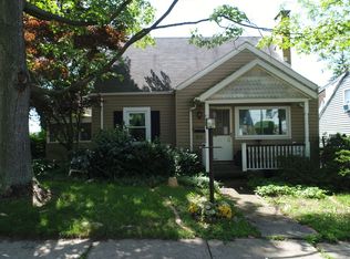 919 7th St, Beaver, PA 15009