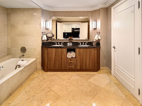 3rd image of 601 N Ft Lauderdale Bch Boulevard #905