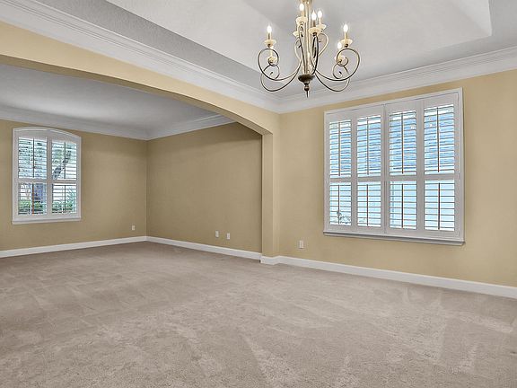 5th image of 148 Parkside Dr